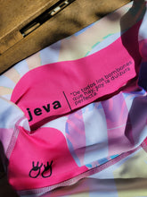 Load image into Gallery viewer, Bombón - Biker