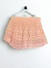 Load image into Gallery viewer, AERIE - SOFT PINK SHORT LACE SKIRT
